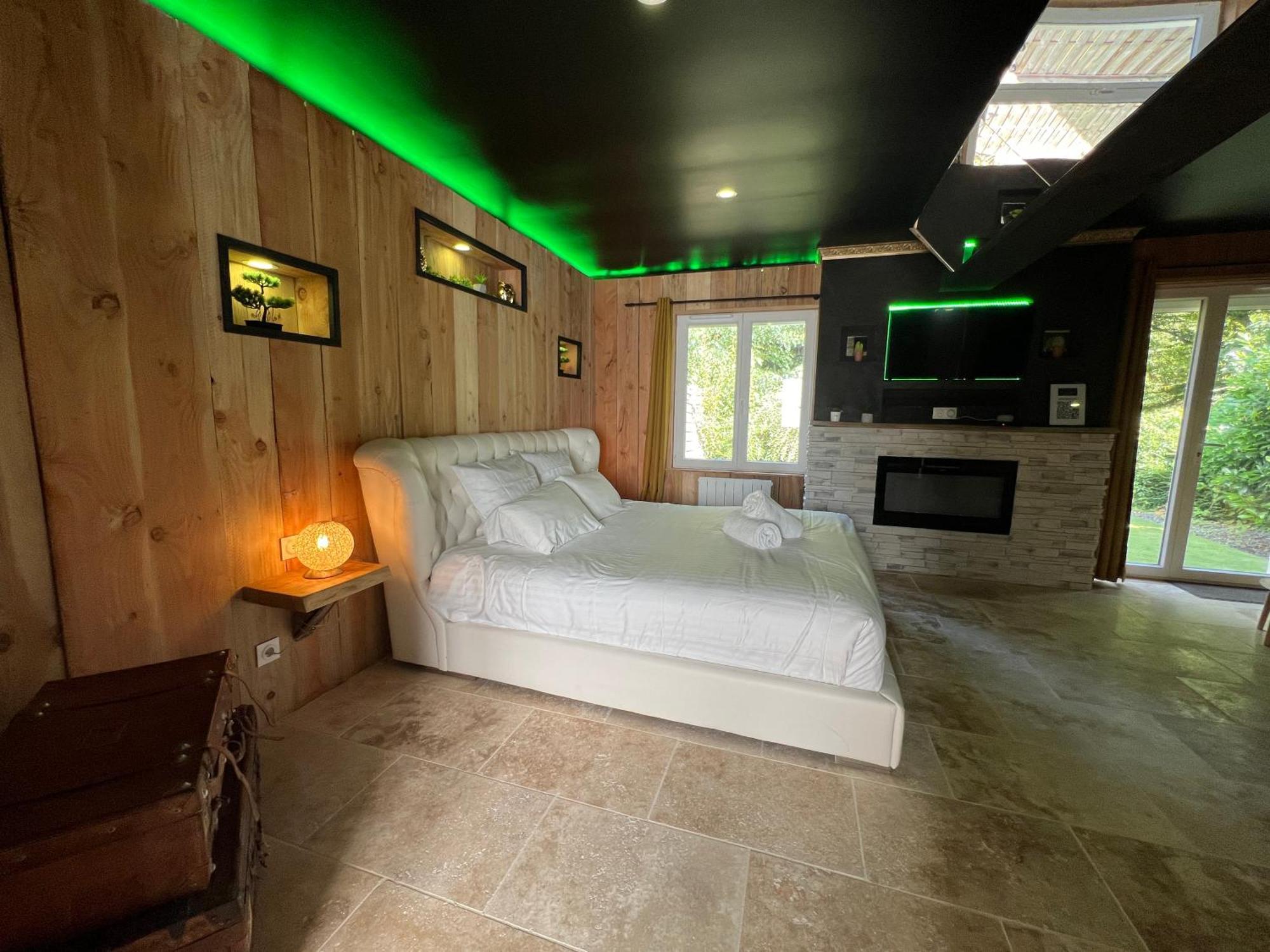 Le Lodge Des Charmes 5 Etoiles Leves Exterior foto