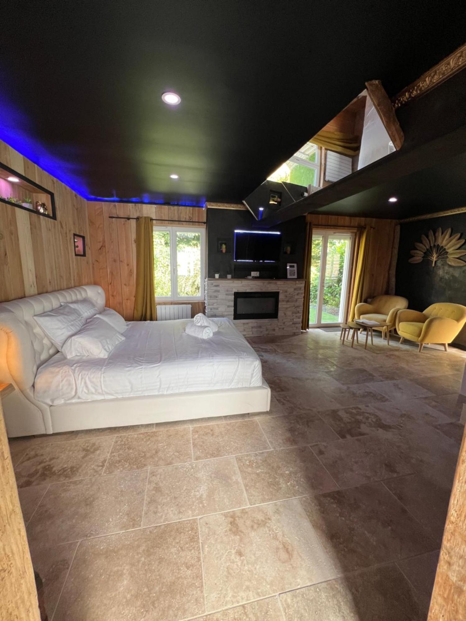 Le Lodge Des Charmes 5 Etoiles Leves Exterior foto